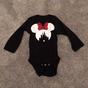 🏝 Baby Girl Minnie Ears Disney World Onesie